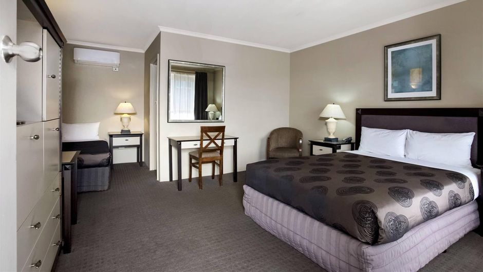 Comfort Inn on Raglan Suite