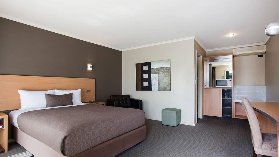 Comfort Inn on Raglan Room