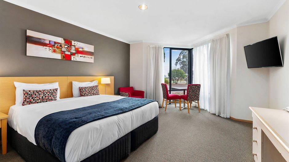 Quality Inn & Suites Traralgon Room