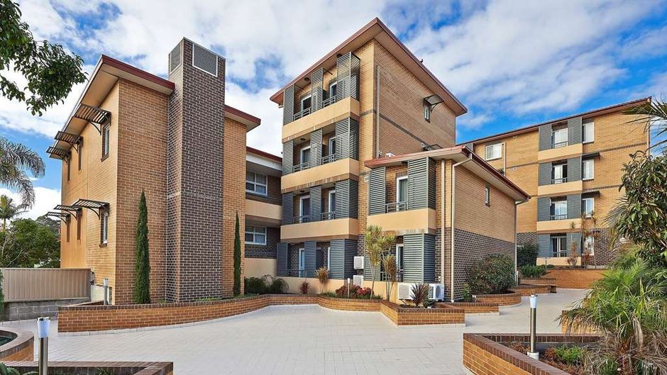 Comfort Inn & Suites Burwood Exterior