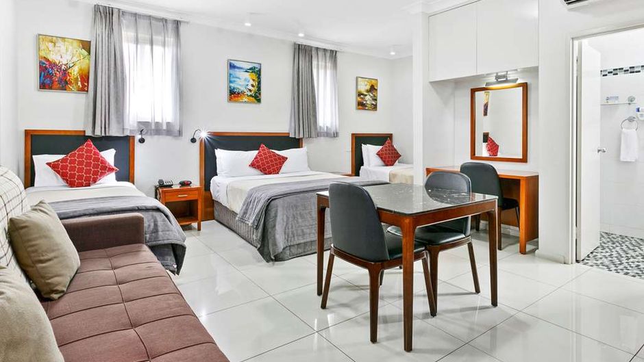 Comfort Inn & Suites Burwood Room