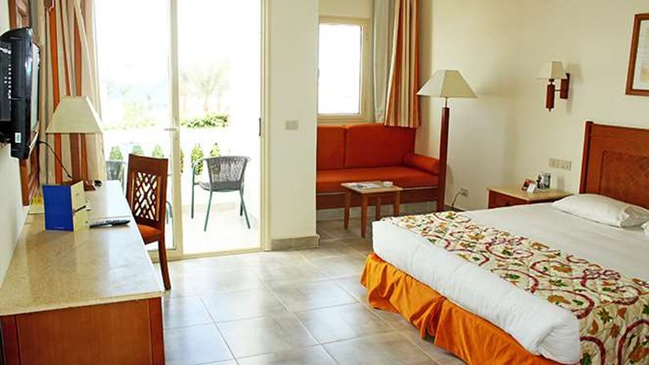 Sunrise Select Diamond Beach Resort Room