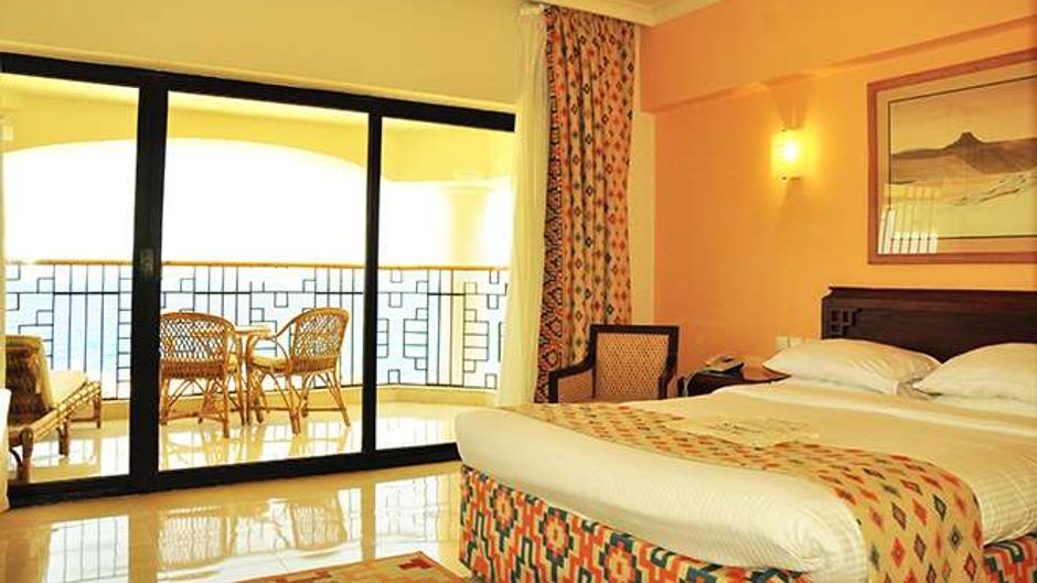 Sunrise Holidays Resort Room