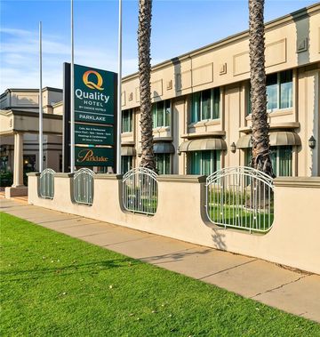 Quality Hotel Parklake Shepparton