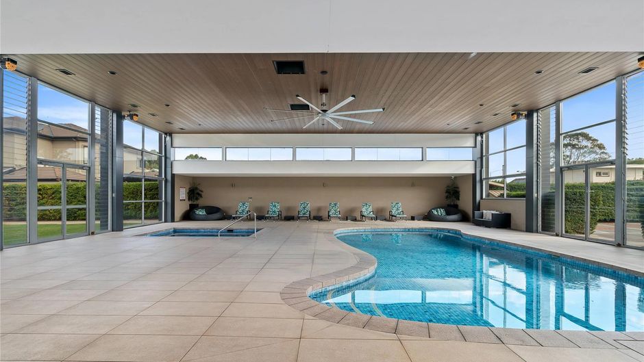 Quality Hotel Parklake Shepparton Pool