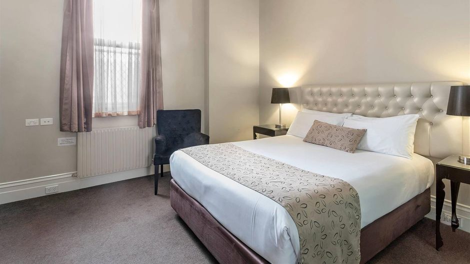 Quality Inn The George Hotel Ballarat Room