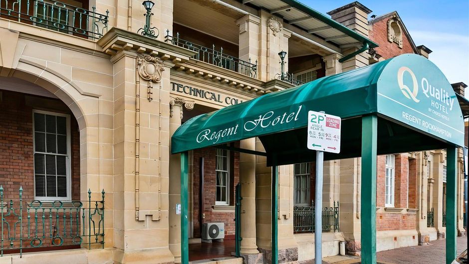 Quality Hotel Regent Rockhampton Exterior