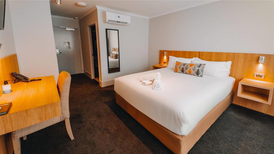 Clarion Hotel Townsville Room