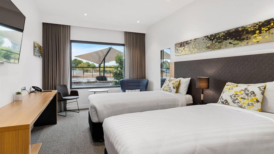 Quality Hotel Rules Club Wagga Room