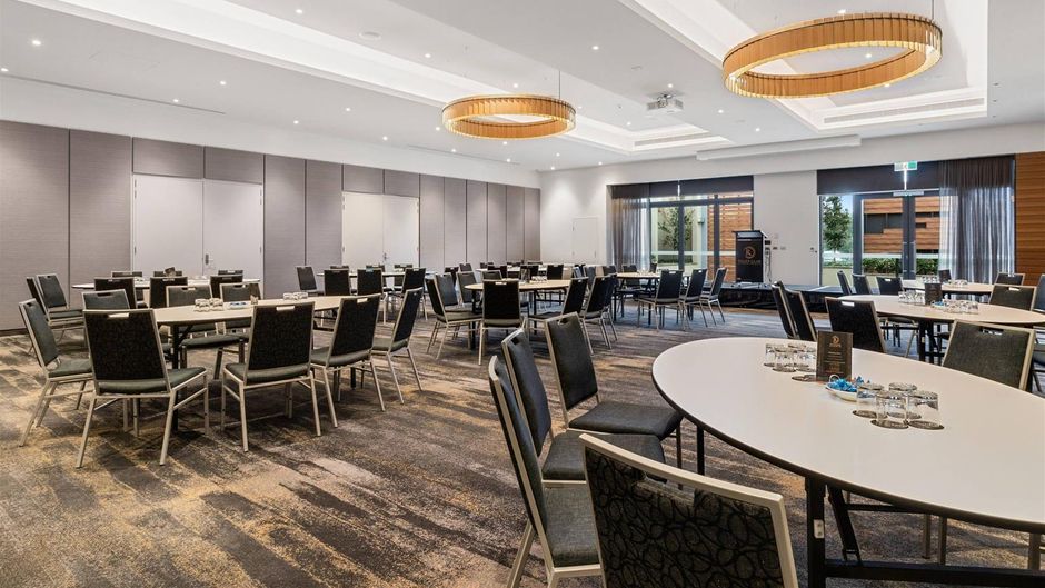 Quality Hotel Rules Club Wagga Meeting