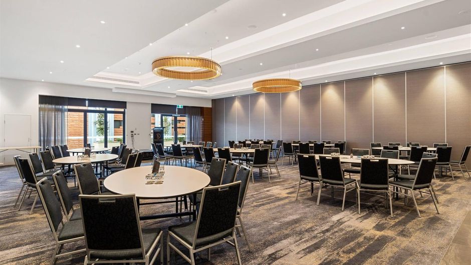 Quality Hotel Rules Club Wagga Meeting