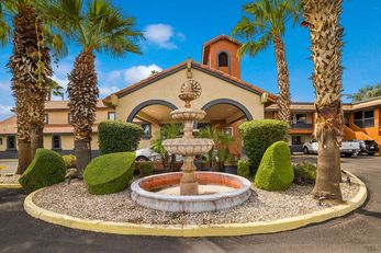 Quality Inn & Suites Groodyear - Phoenix
