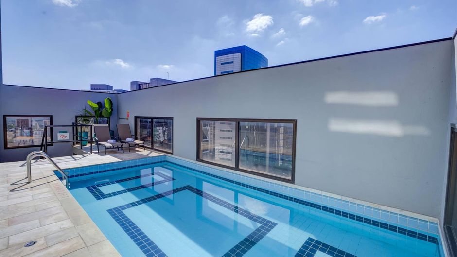 Quality Hotel Faria Lima Pool