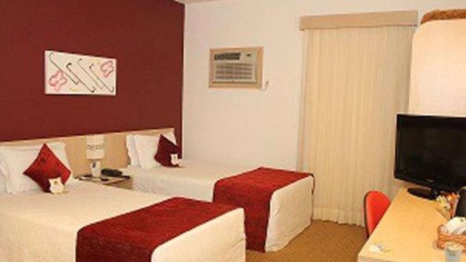 Comfort Inn Joinville Room