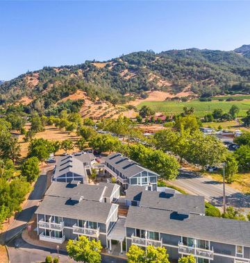 UpValley Inn & Hot Springs, an Ascend