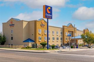 Comfort Suites Victorville - Hesperia