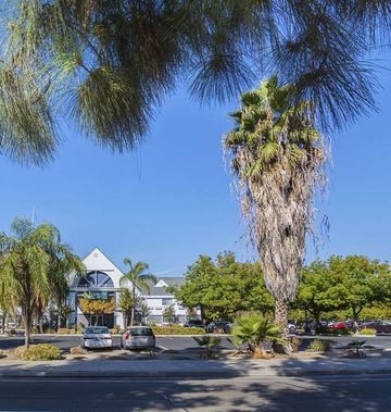 Quality Inn Fresno Airport Hotel