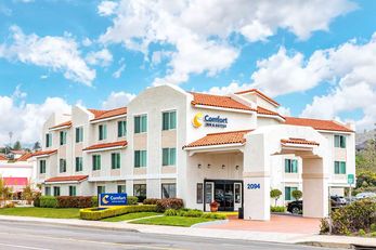 Comfort Inn near Ventura Beach