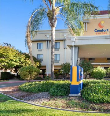 Comfort Suites Vacaville