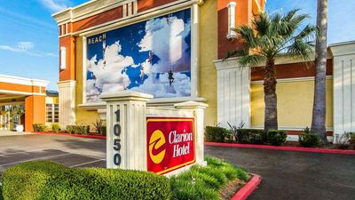 Clarion Hotel
