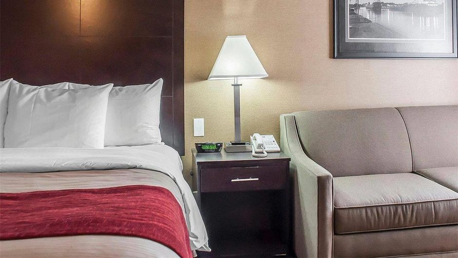 Comfort Inn Fort Erie Room