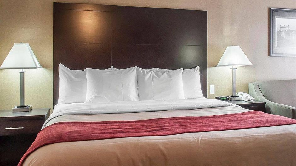 Comfort Inn Fort Erie Room