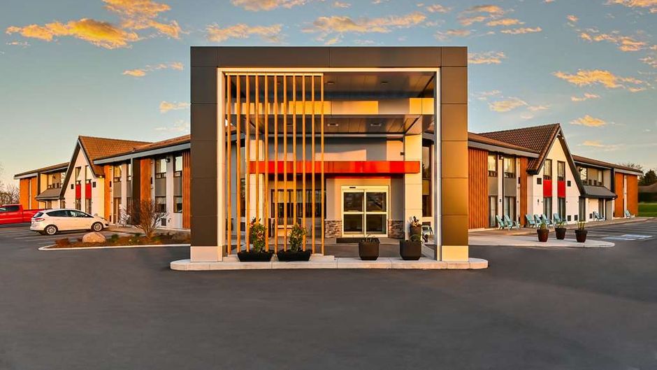 Comfort Inn St Thomas Exterior