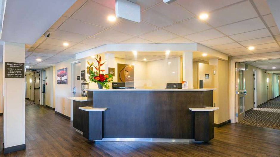 Comfort Inn St Thomas Lobby