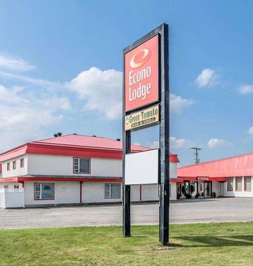 Econo Lodge New Liskeard