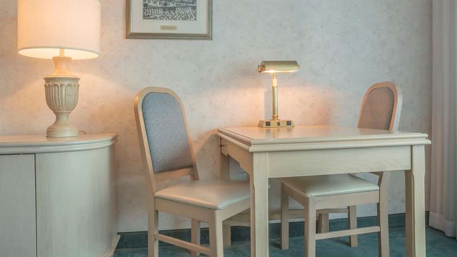 Rodeway Inn Fallsview Room
