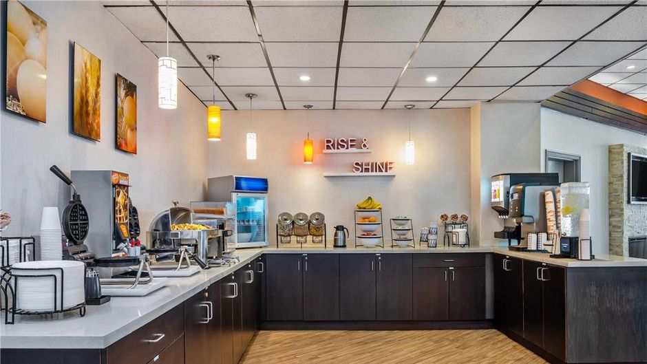 Comfort Inn & Suites Barrie Restaurant