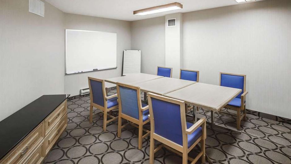 Comfort Inn West Edmonton Meeting