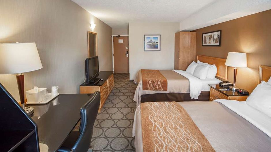 Comfort Inn Winnipeg Airport Room