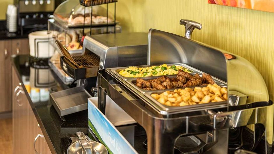 Comfort Inn Winnipeg Airport Restaurant