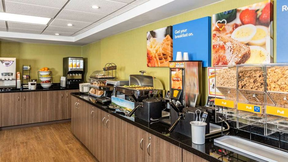 Comfort Inn Winnipeg Airport Restaurant