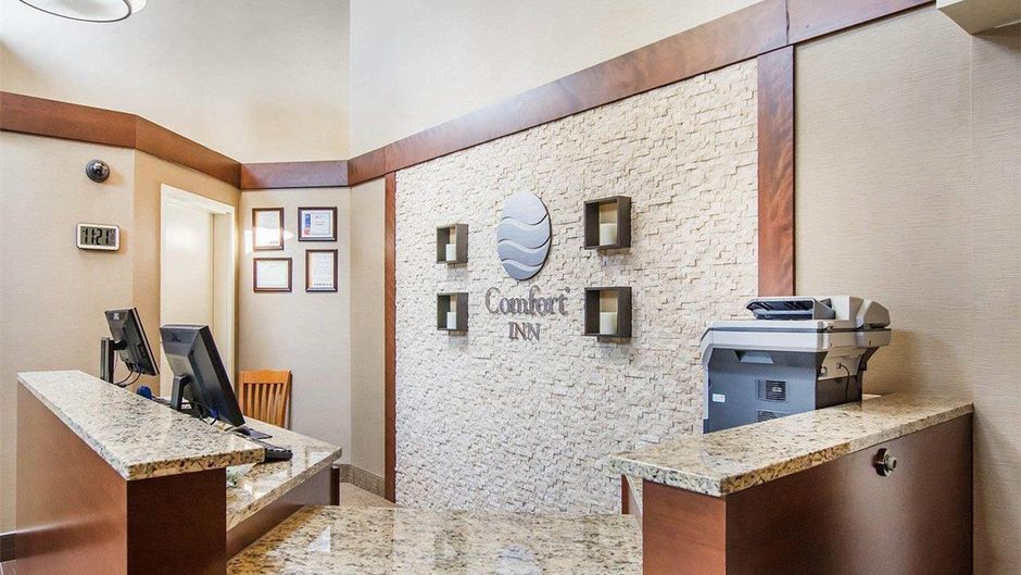 Comfort Inn Bathurst Lobby