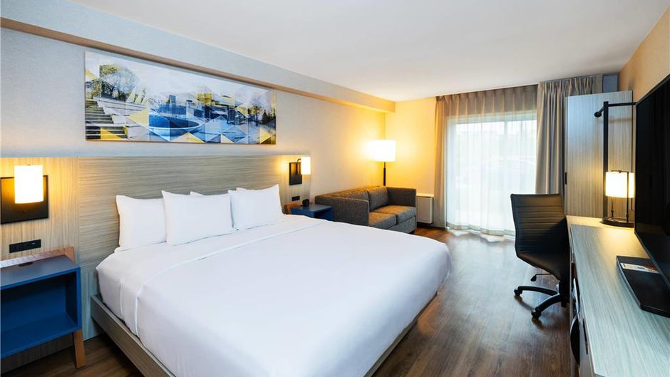 Comfort Inn Corner Brook Room