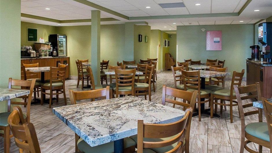 Comfort Inn Brockville Restaurant