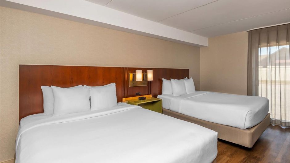 Comfort Inn Ottawa West Room