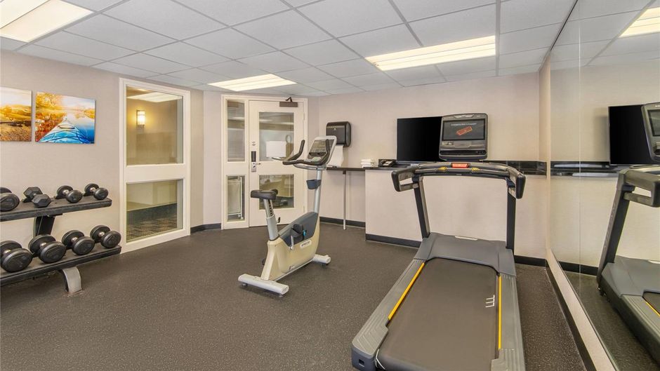 Comfort Inn Ottawa West Health