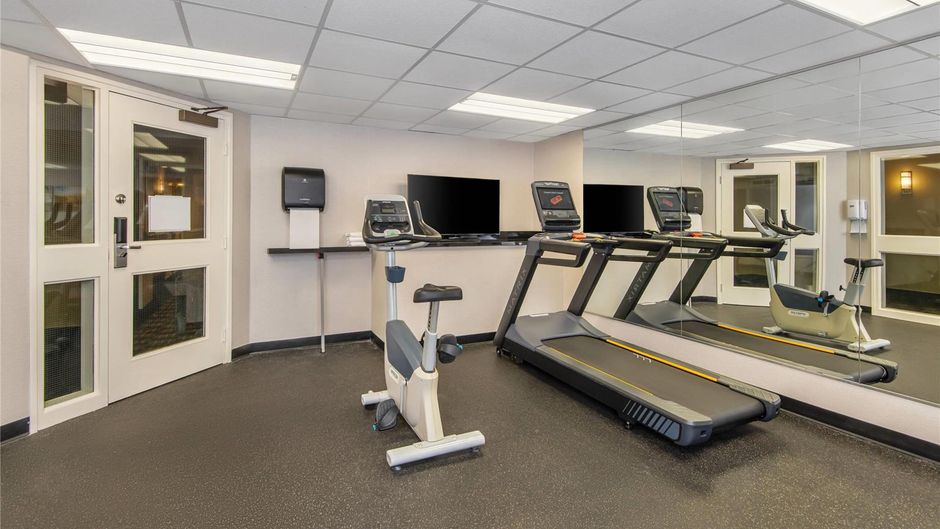 Comfort Inn Ottawa West Health