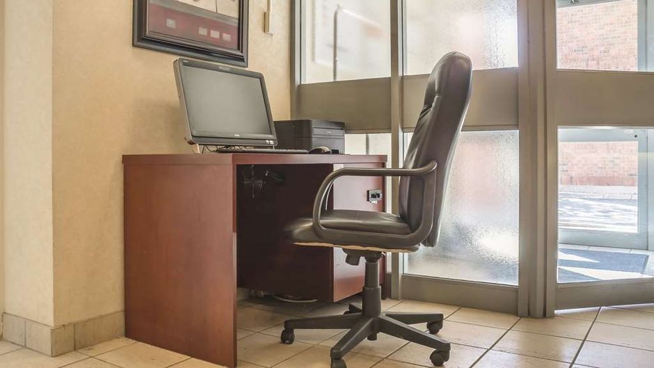 Comfort Suites London Other