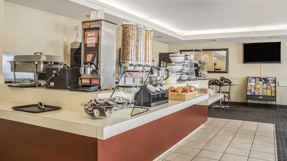 Comfort Suites London Restaurant