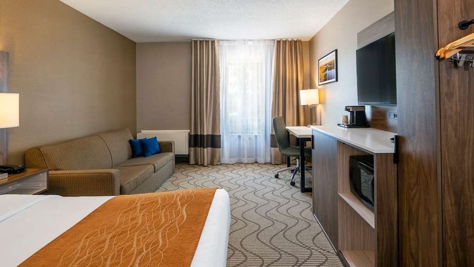 Comfort Inn Room