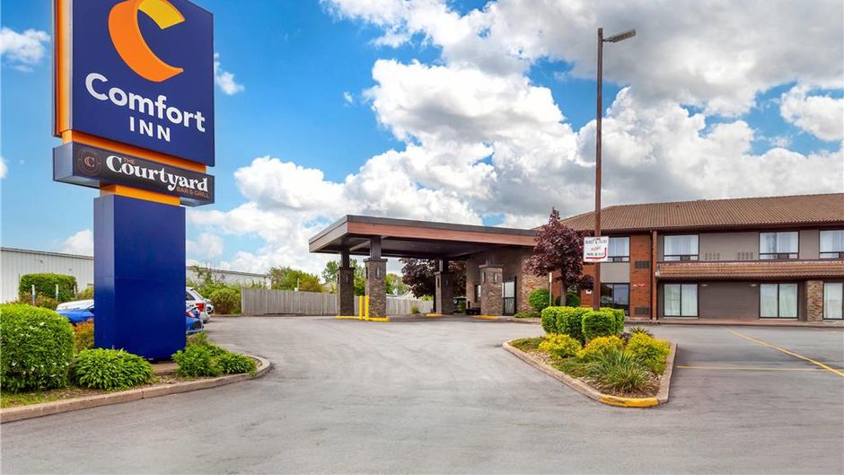 Comfort Inn Exterior