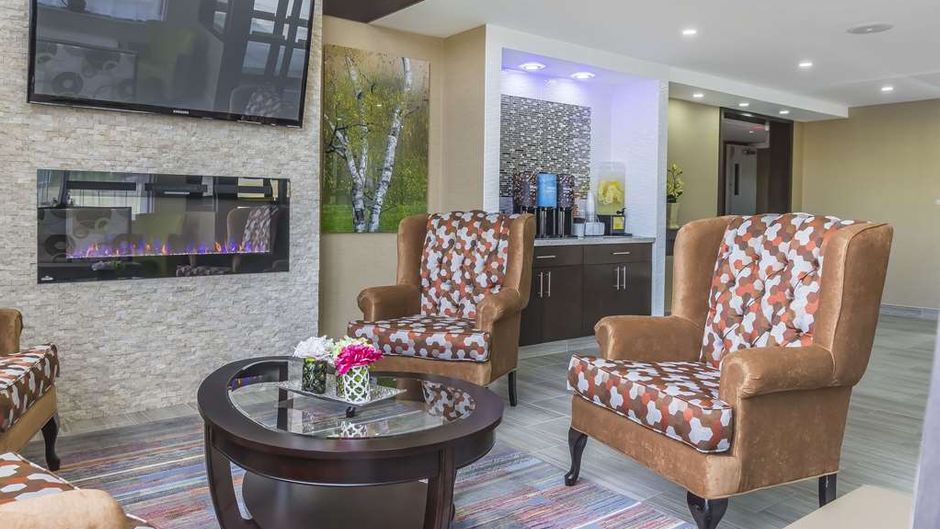Comfort Inn Lobby