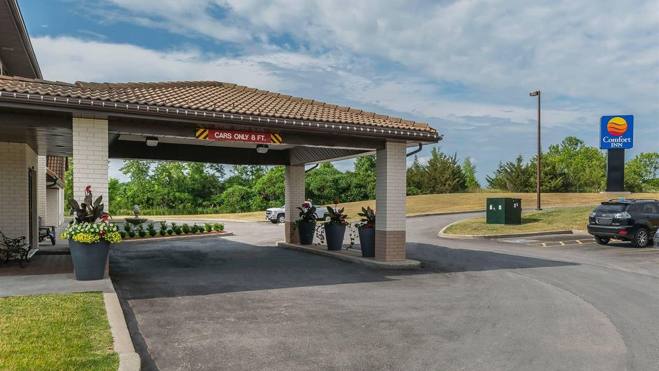 Comfort Inn Exterior