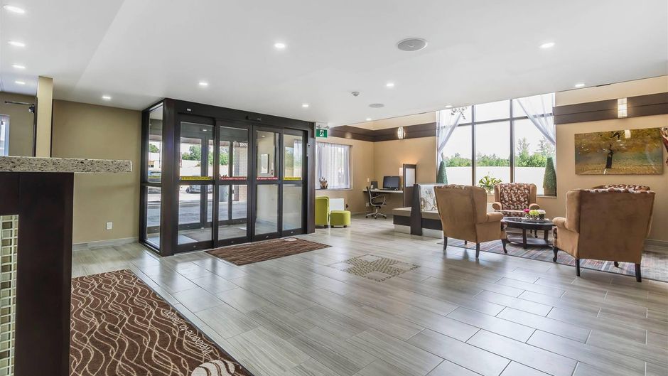 Comfort Inn Lobby
