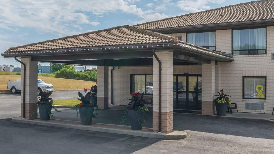 Comfort Inn Exterior