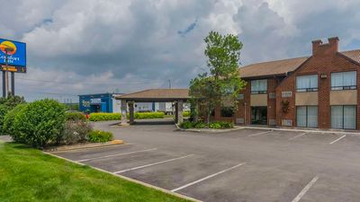 Comfort Inn Levis